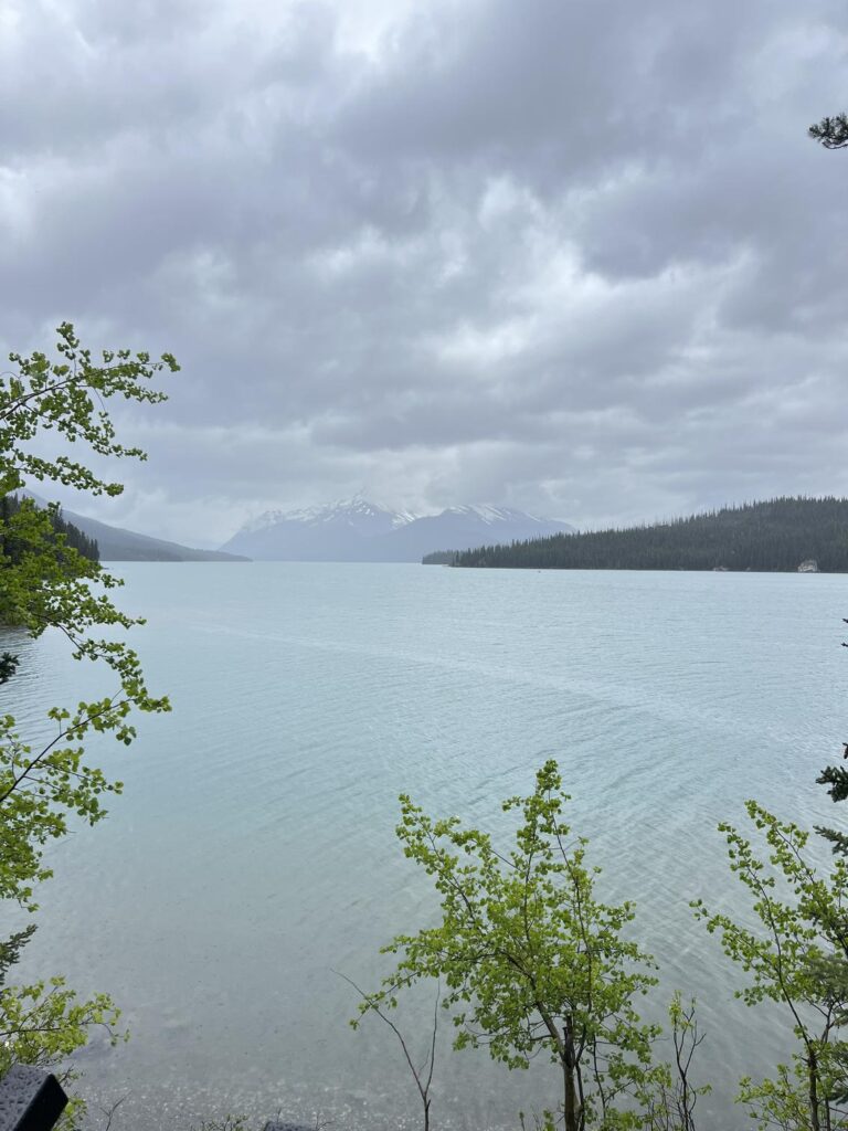 馬林湖（Maligne Lake）