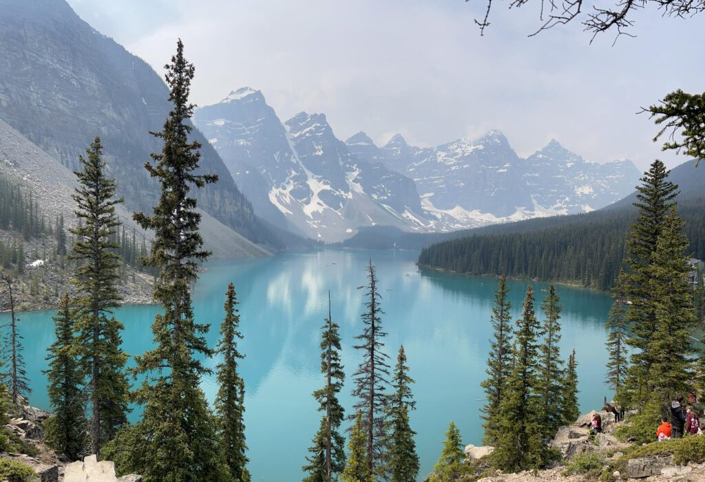 夢蓮湖（Moraine Lake）